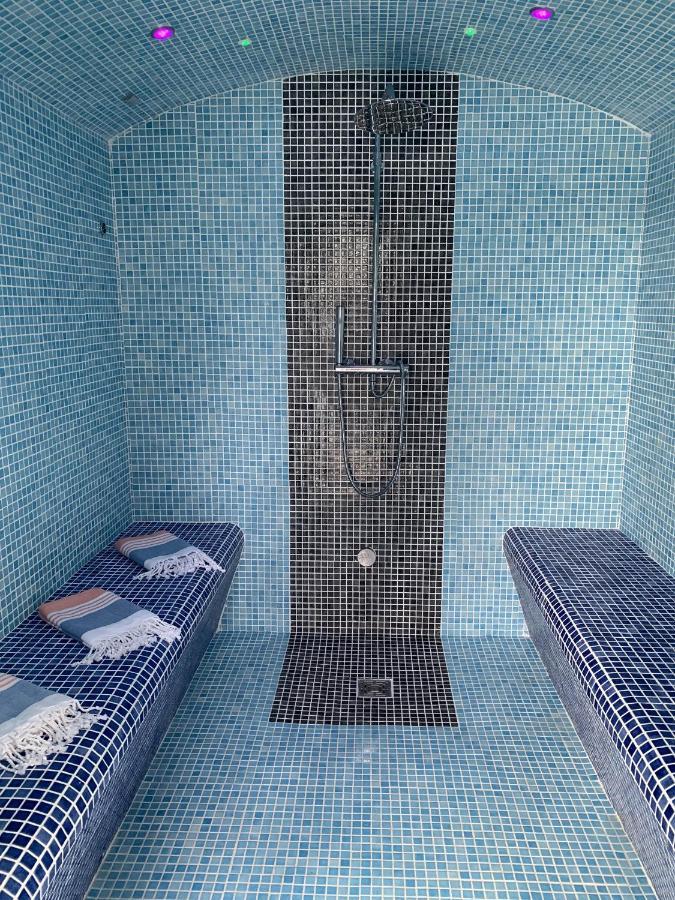 Maison 10 Pers En Bord De Mer Avec Piscine Chauffee Toute L'Annee, Spa Et Hamman Surzur Exterior foto